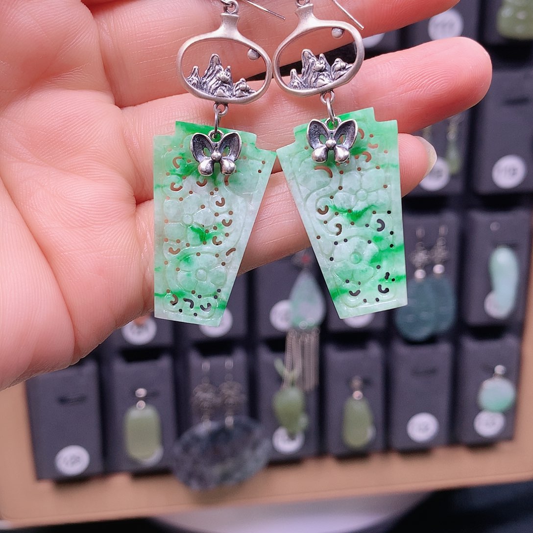 翡翠未镶嵌耳饰澜*精美