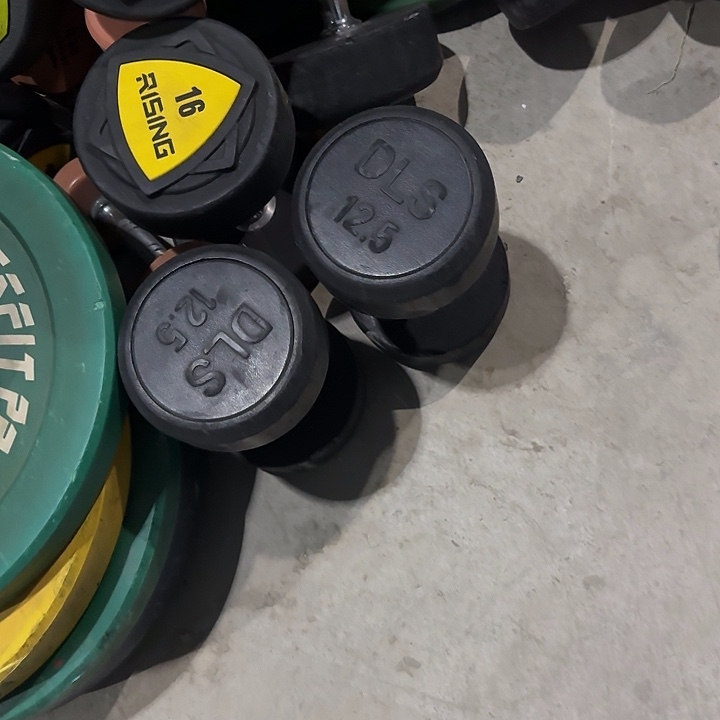 12.5.哑铃一付包邮