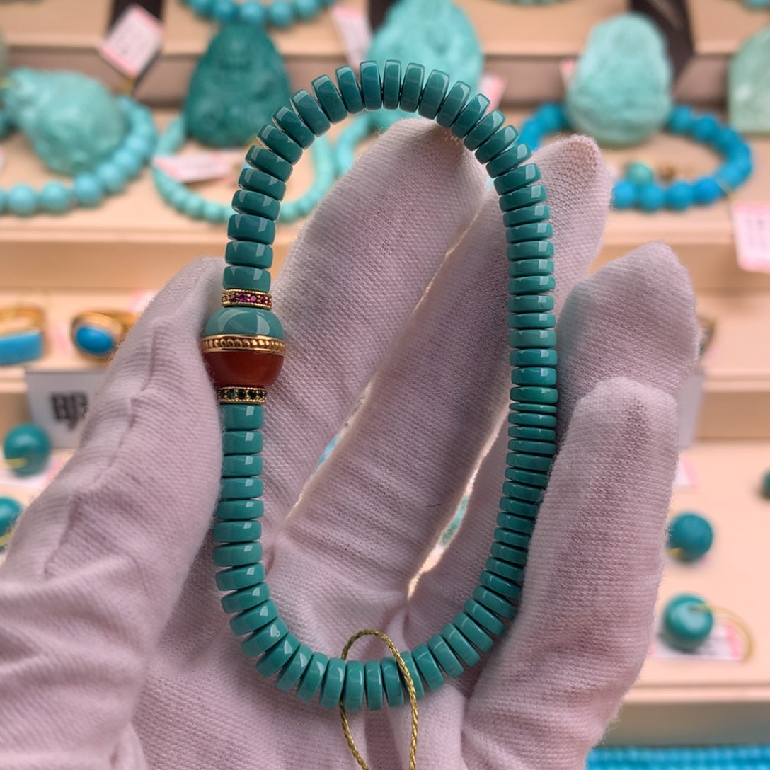 绿松石珠宝奇石18K金镶嵌