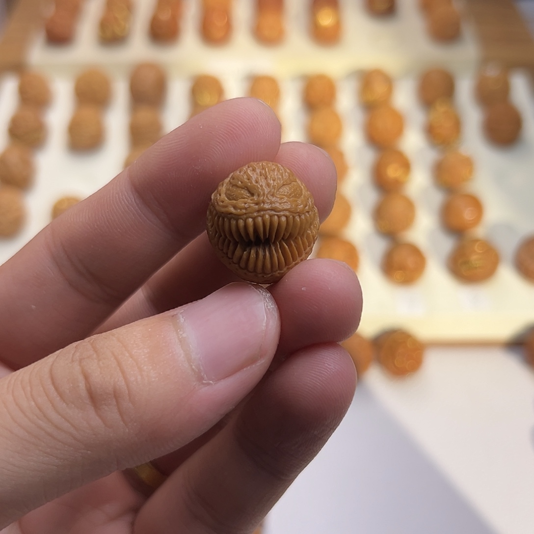 猴头核桃吊坠猴头核桃雕刻