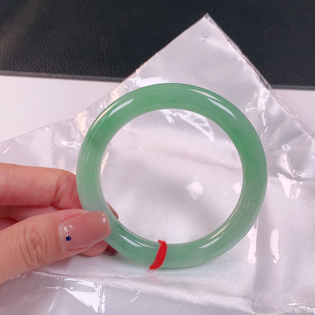 未镶嵌手镯翡翠703