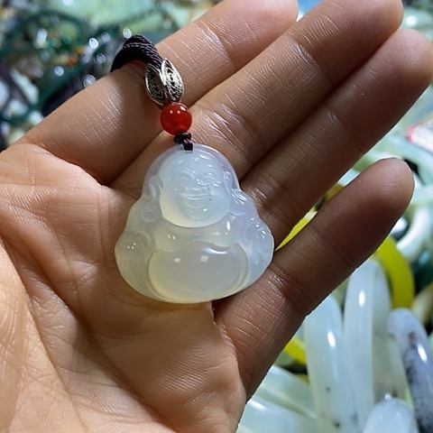 岫玉颈饰未镶嵌挂件