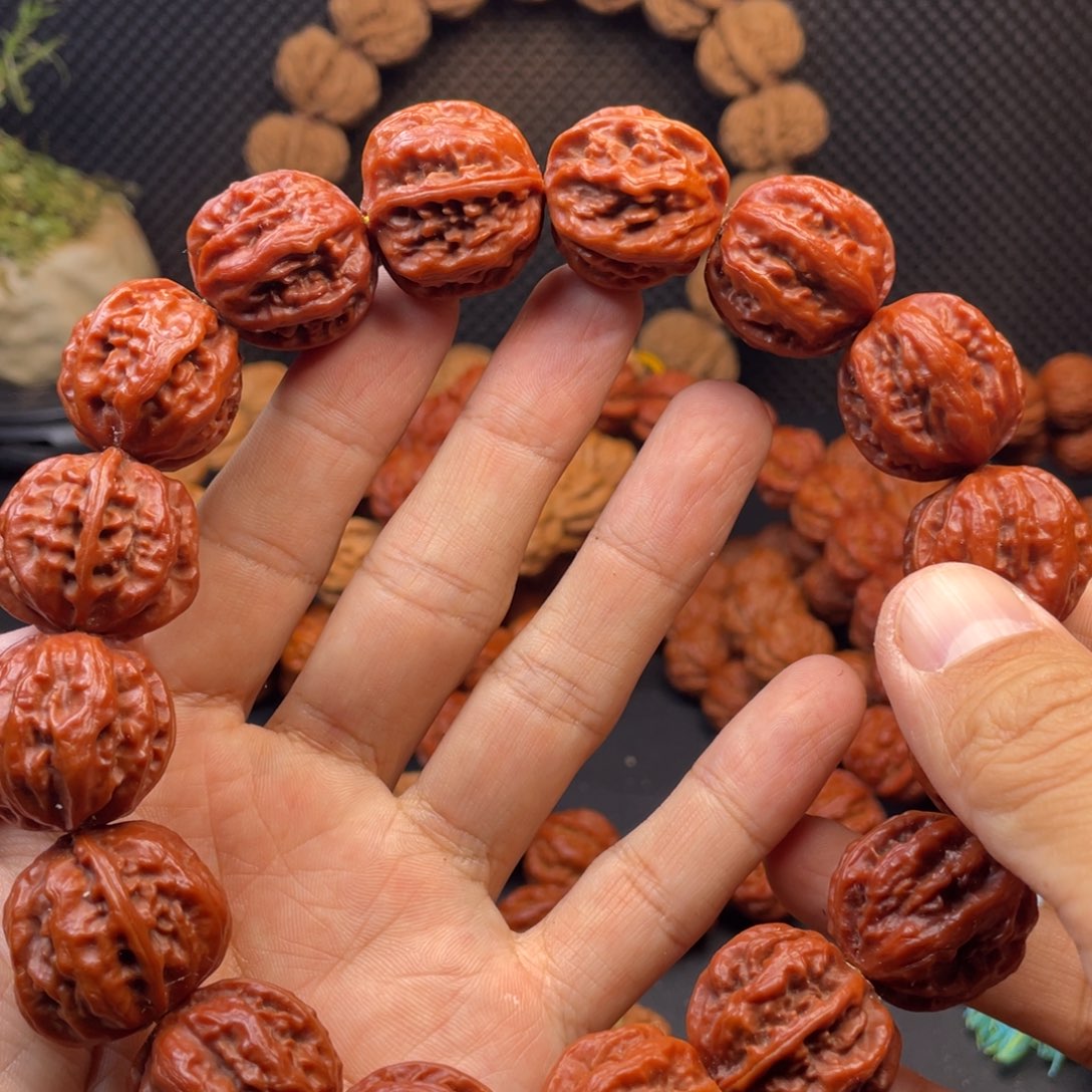 马***丶文玩核桃手串秋子秋子