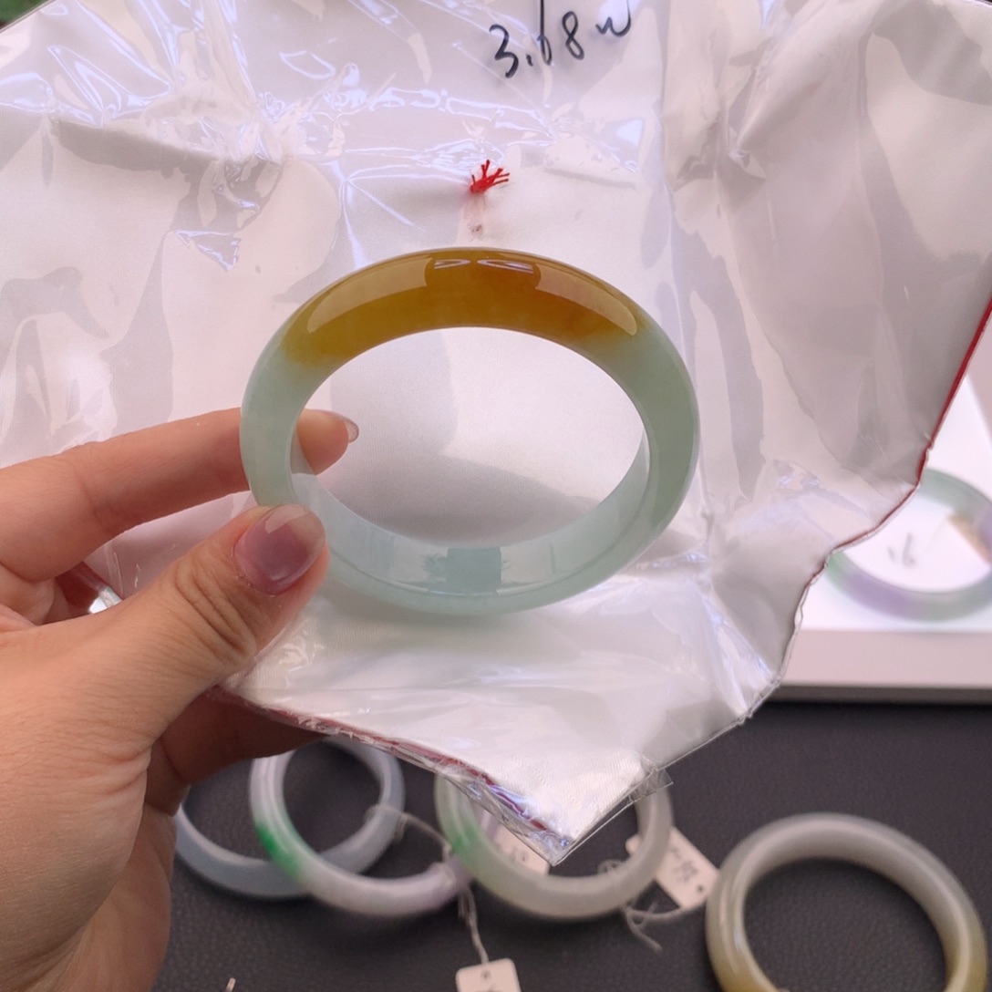 无***翡翠未镶嵌手镯翡翠手镯