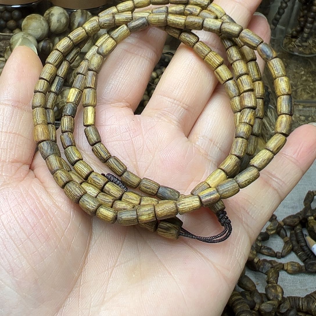 沉香手串白棋树心随形桶珠多圈多样性发一