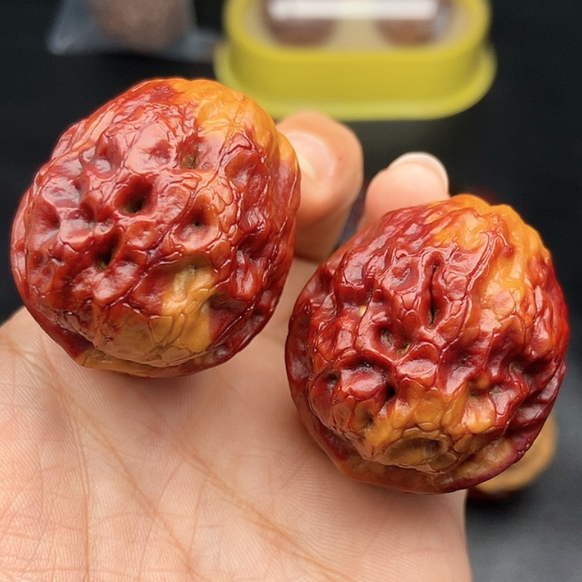 【闪购商品】把件文玩核桃40尺七彩疙瘩包