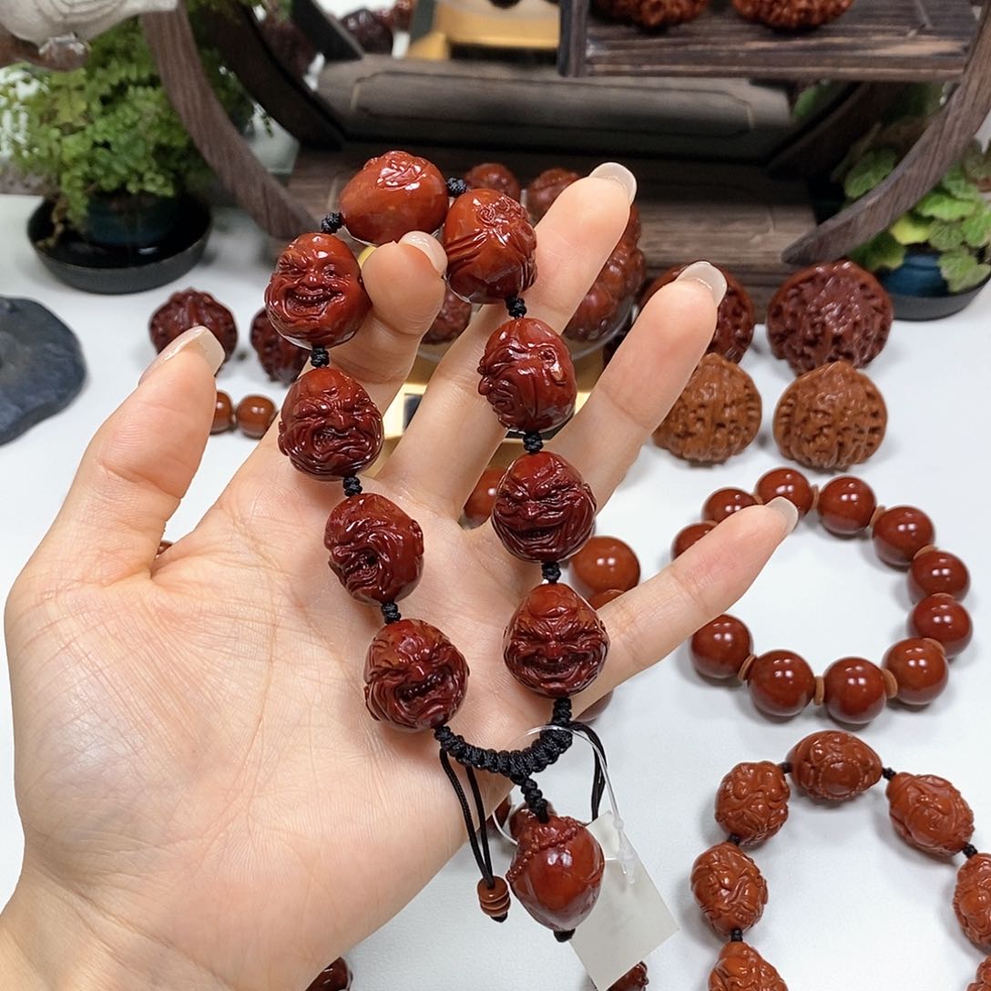 橄榄核把件云****询恶僧手串