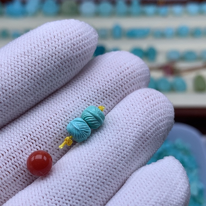 南红玛瑙未镶嵌珠宝奇石