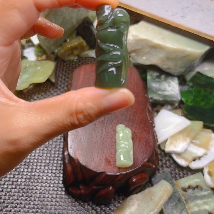 未镶嵌和田玉珠宝半成品轻**写