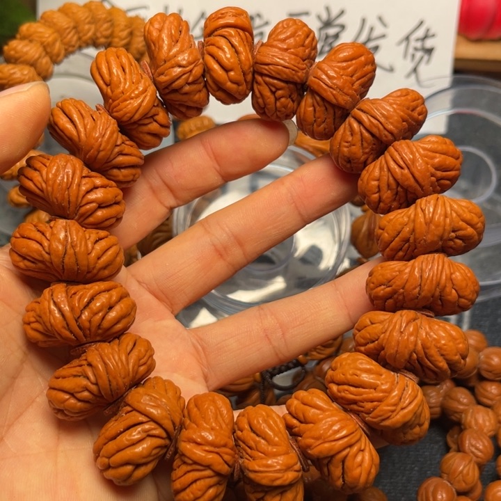 桃核手串龙纹桃核23