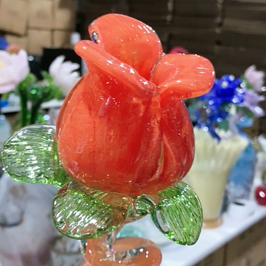 琉璃花瓶高45厘米宽8厘米