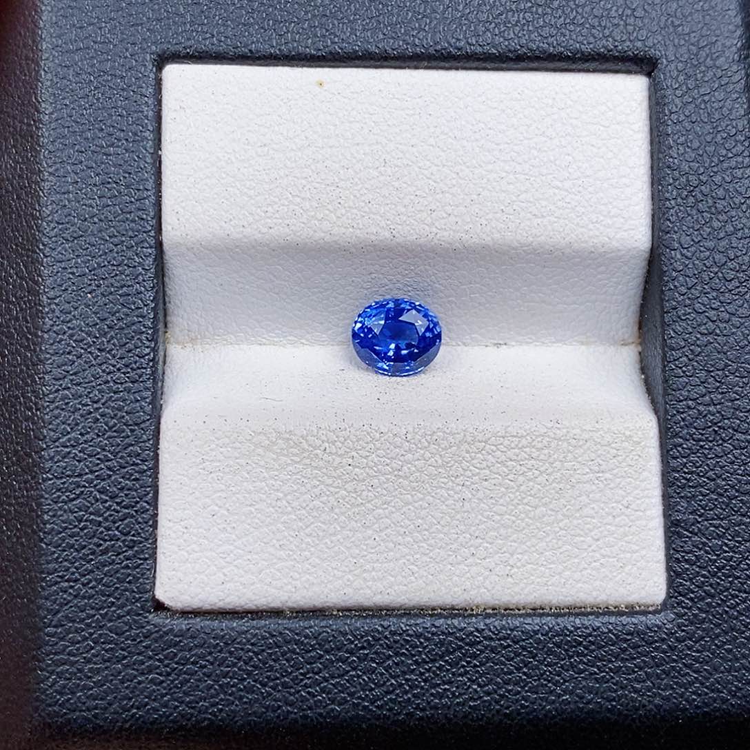 裸石蓝宝石1.06ct