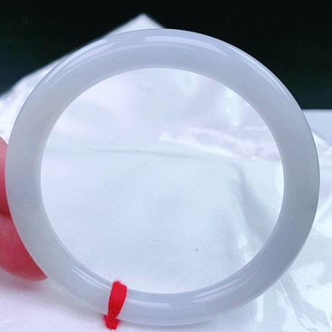 翡翠手镯（圆镯）未镶嵌55号