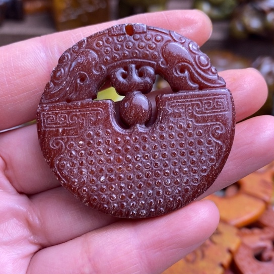 蛇纹石玉未镶嵌颈饰85