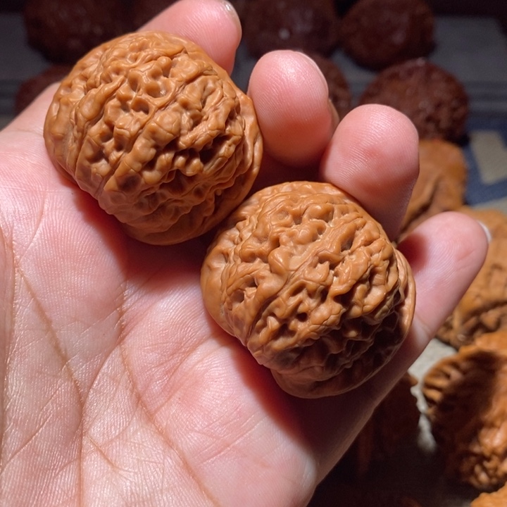 无***_文玩核桃吊坠核桃