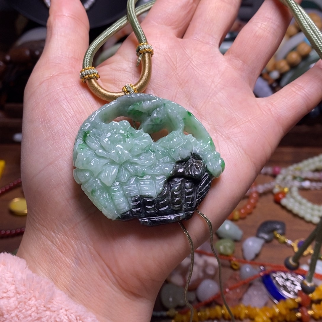 聚***树翡翠未镶嵌吊坠(赠链)送绳子