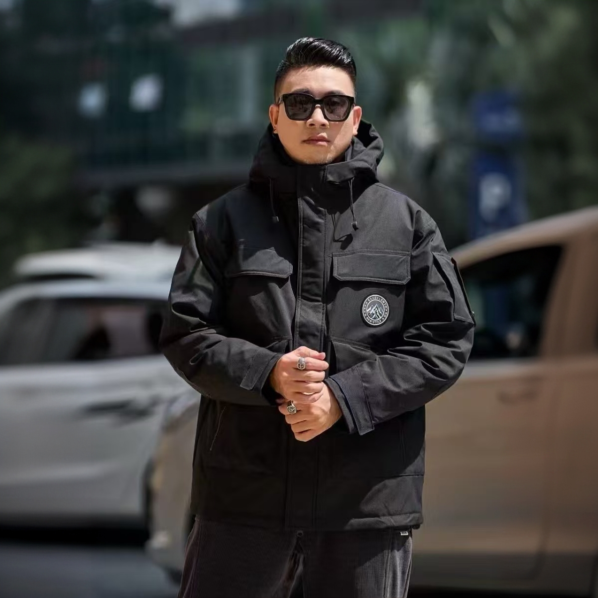 180-300斤大码男士加肥加大户外工装多口袋抗风保暖时尚羽绒服513