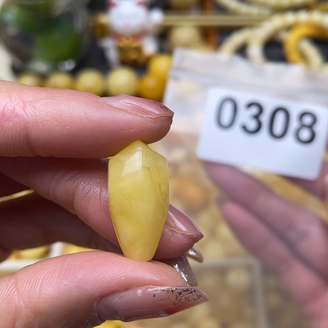 蜜蜡珠宝奇石未镶嵌11.3