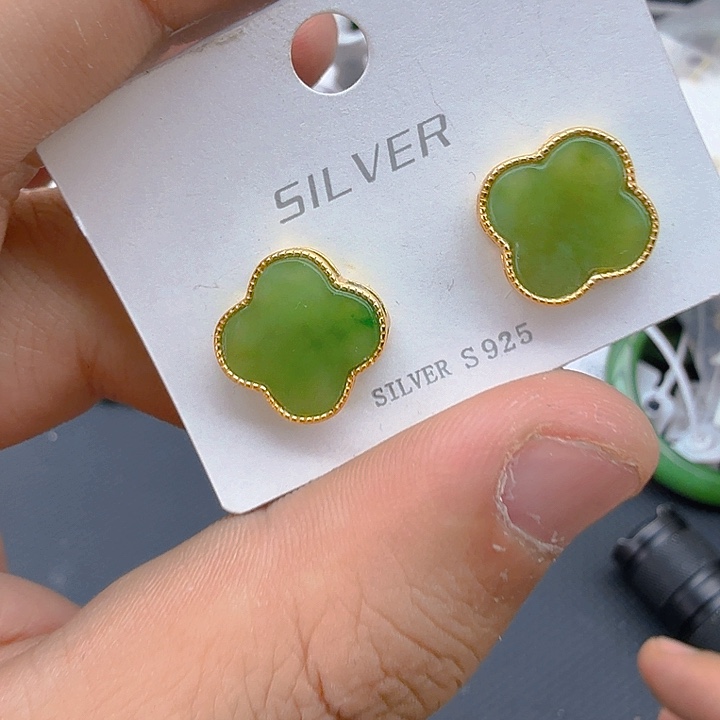 和田玉（碧玉）耳饰银S925镀金镶嵌