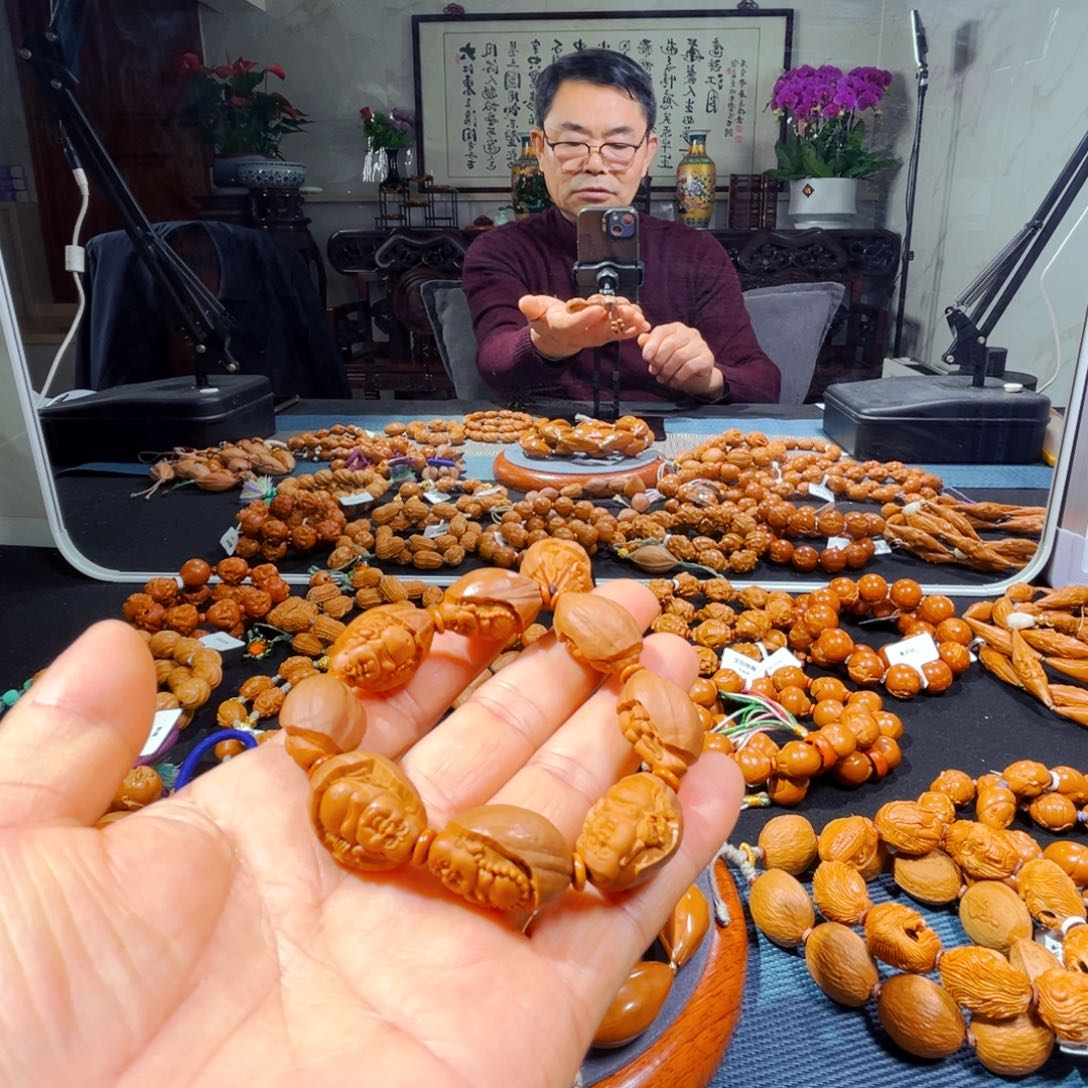 吊坠橄榄核新人在这里