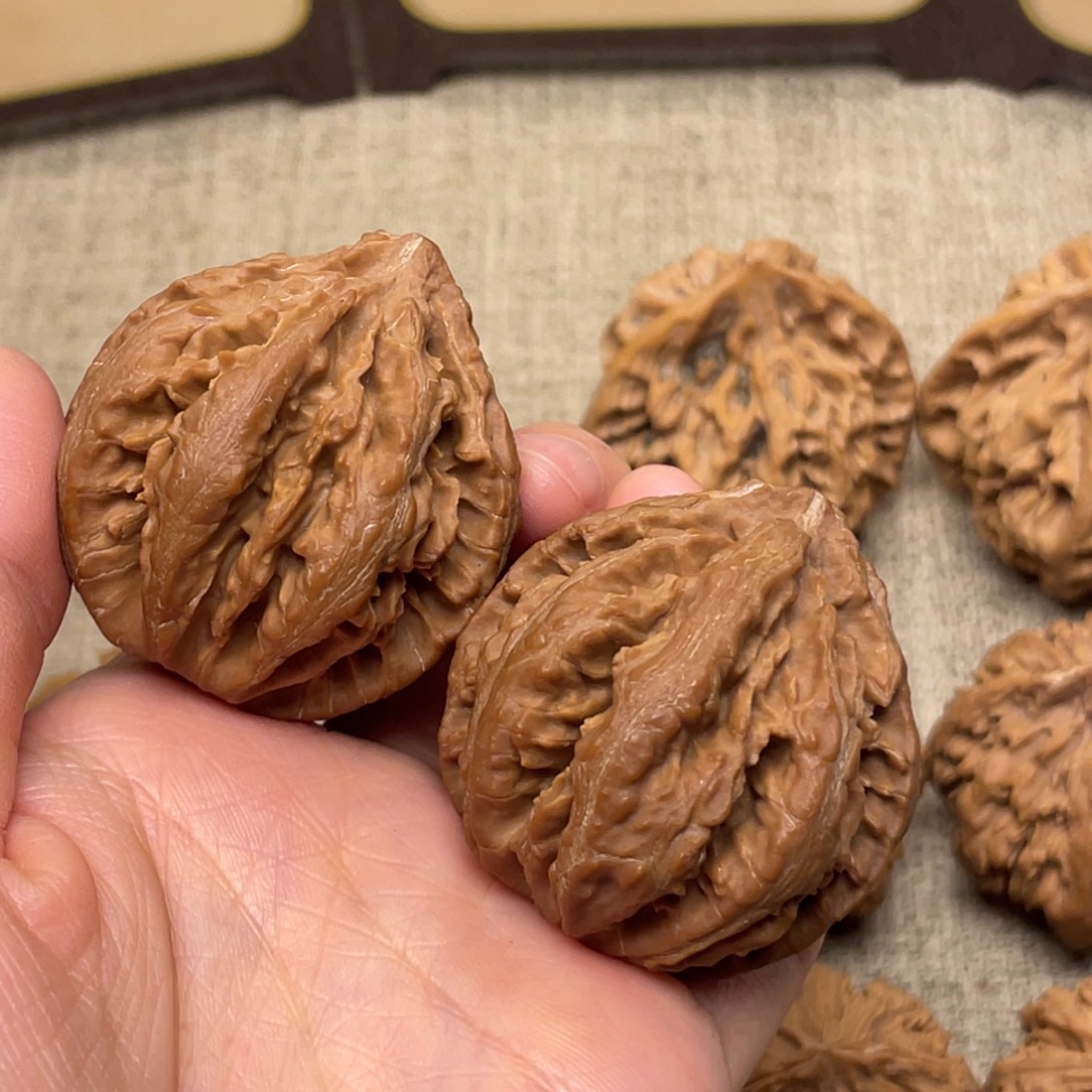忘***零把件文玩核桃秦岭核桃18号