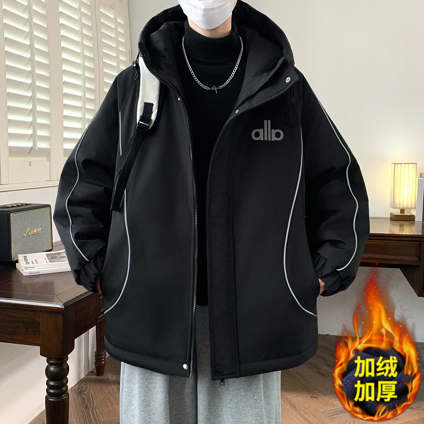 秋冬季加绒加厚外套男孩初中高中学生冲锋衣服青少年大童夹克棉服