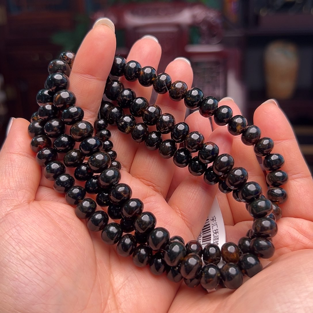 琥珀裸石未镶嵌抚顺琥珀20489。9m m