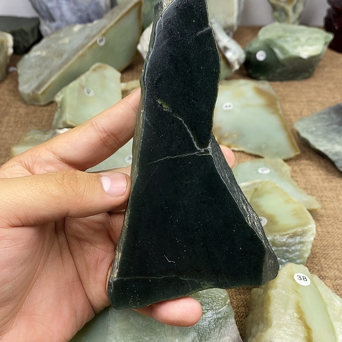 和田玉（糖玉）未镶嵌珠宝奇石阿***l