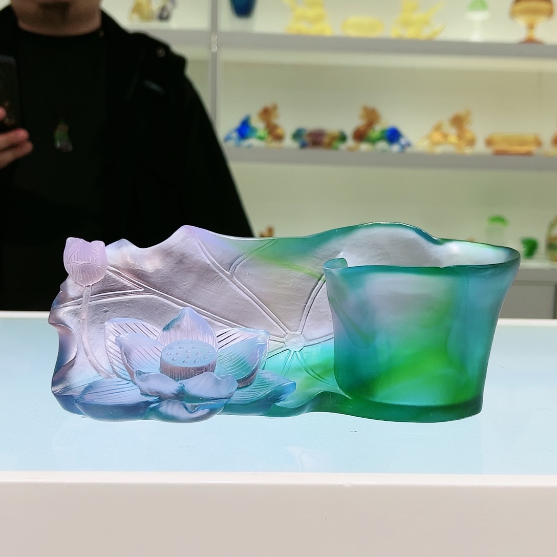 【闪购商品】茶宠古法琉璃荷花笔筒