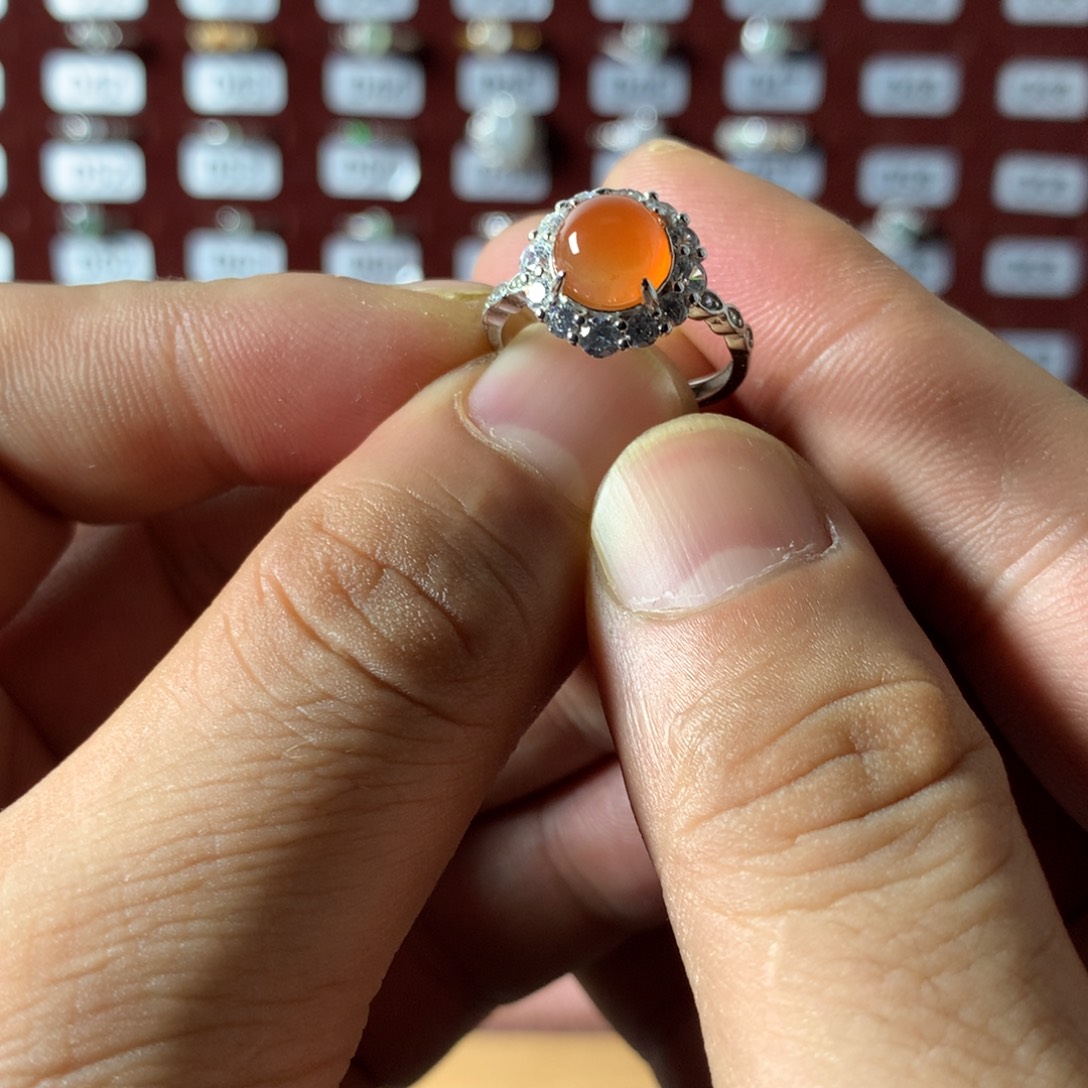 夏***荷翡翠银S925镶嵌戒指603