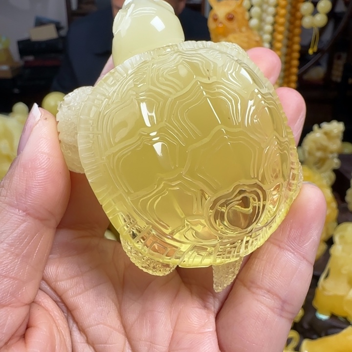 蜜蜡珠宝奇石未镶嵌