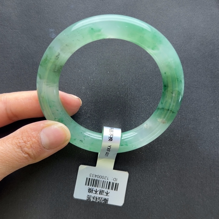 石英质玉未镶嵌手镯+玲玲56