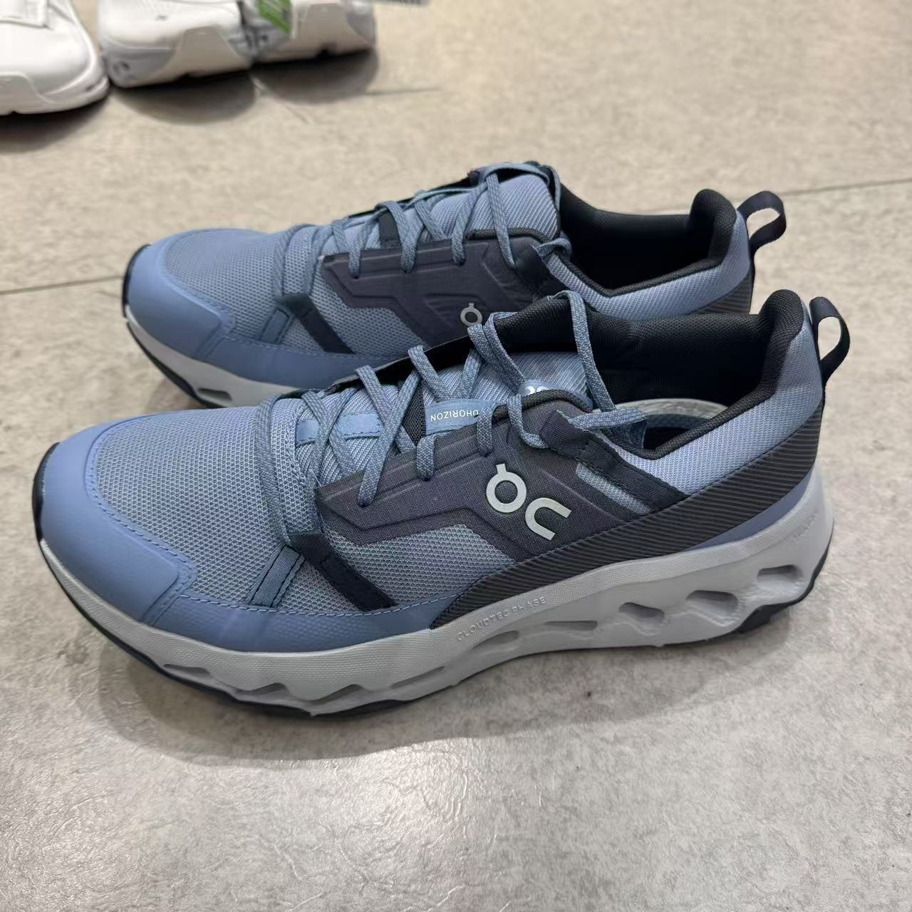 ON RUN Cloudhorizon  舒适耐用 防滑耐磨 低帮 无原盒 蓝色