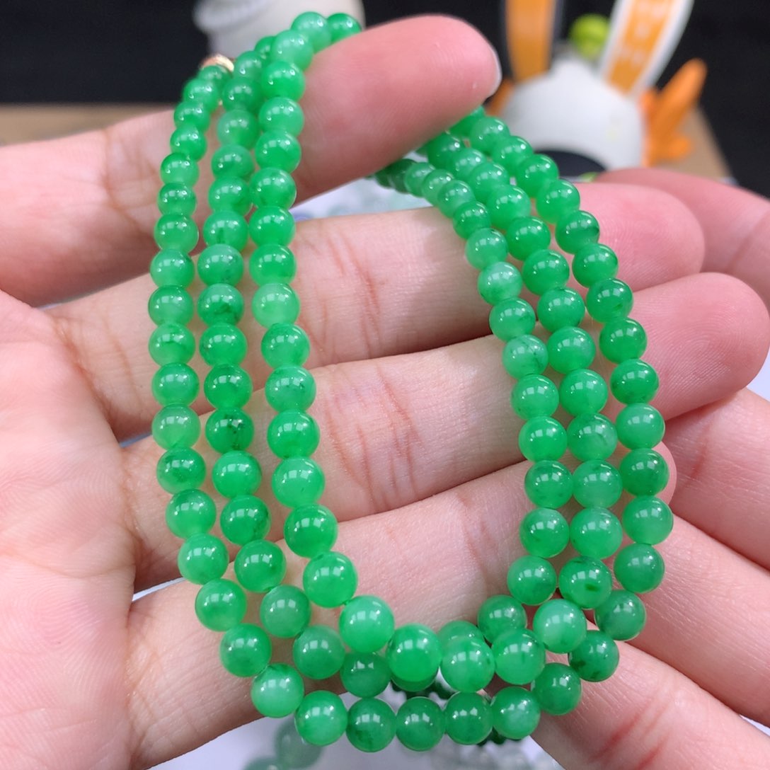 翡翠手链未镶嵌翡翠