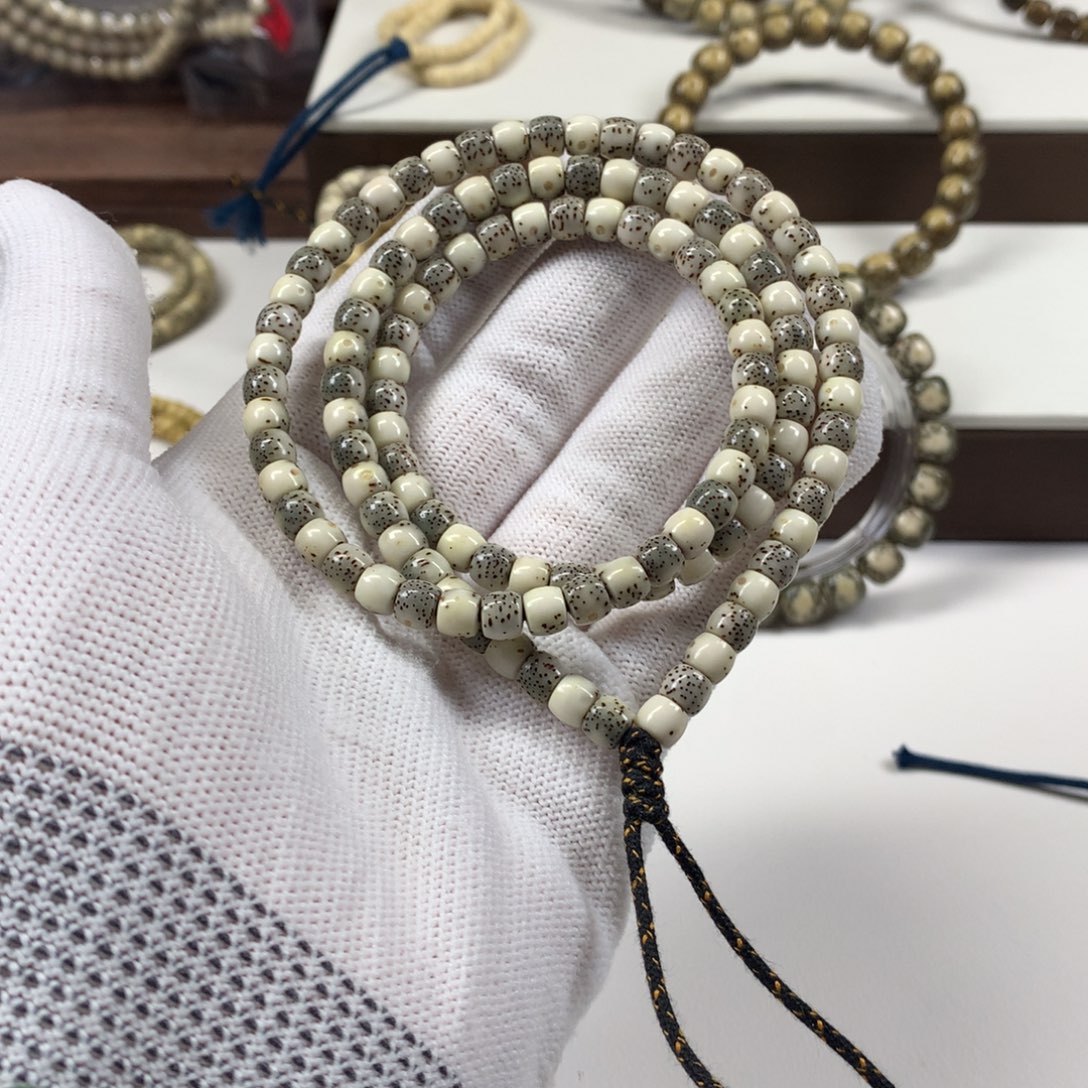 吊坠星月菩提65直切股珠