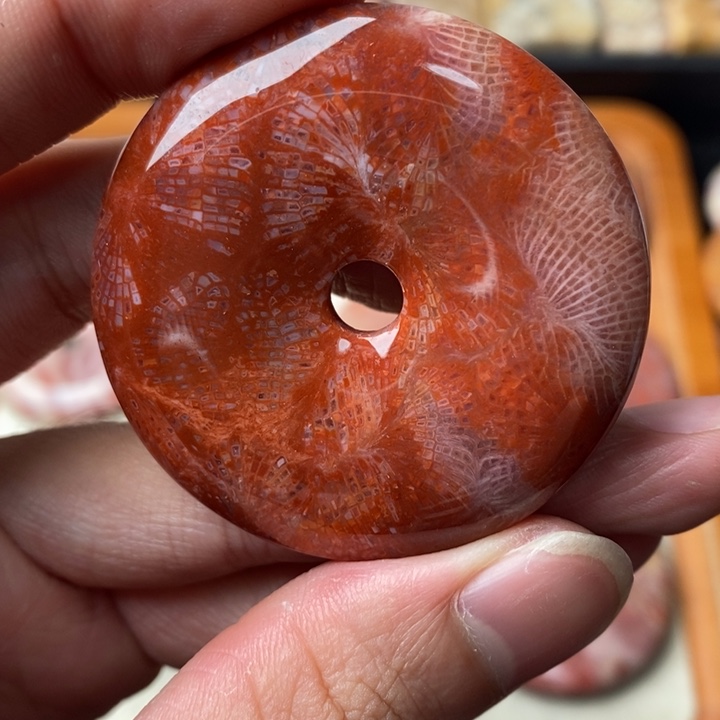 硅化玉颈饰未镶嵌第***光