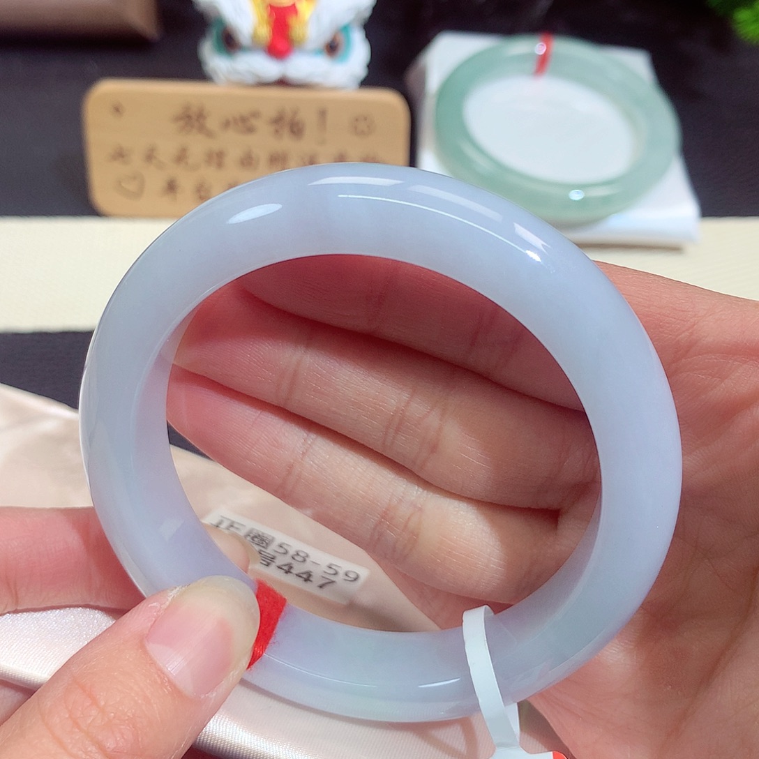 翡翠未镶嵌手镯447