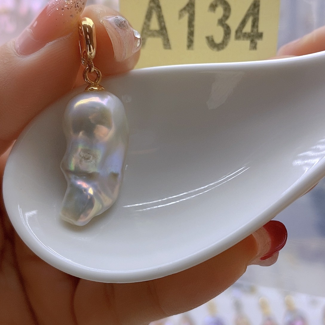 淡水珍珠颈饰未镶嵌