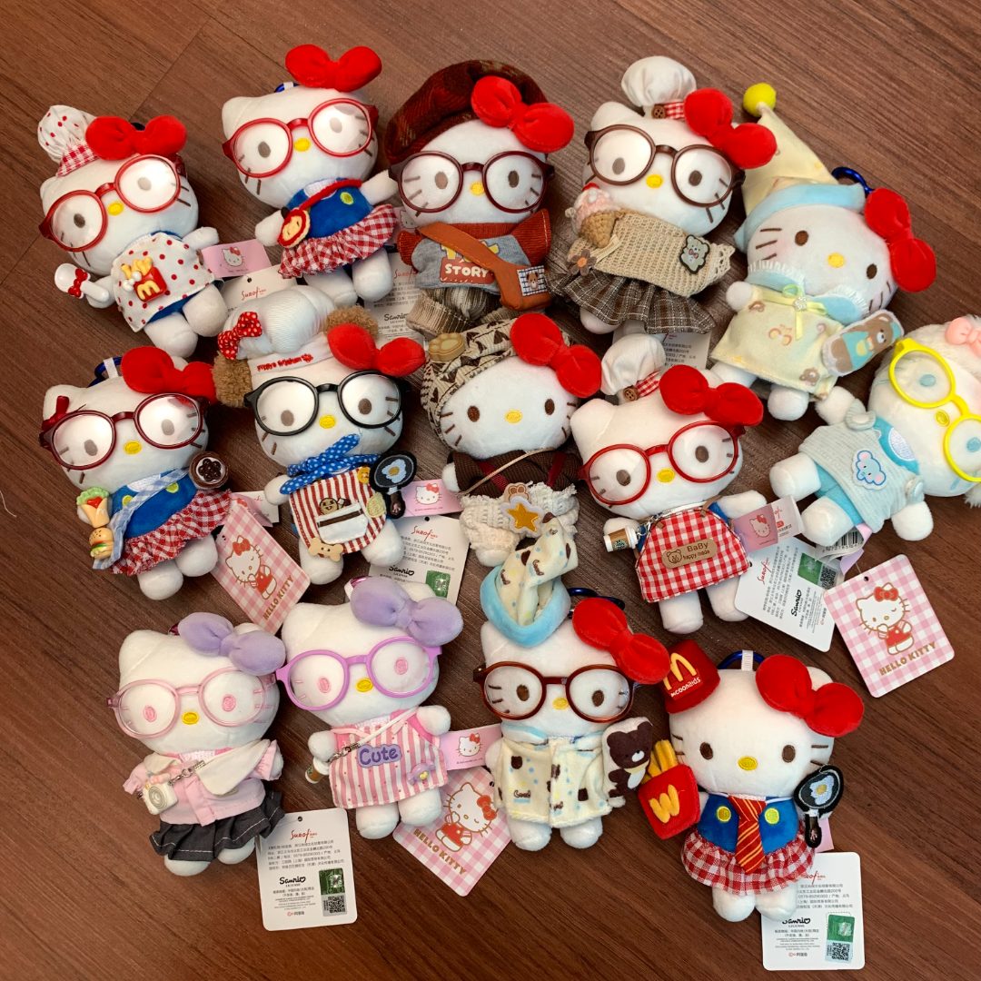 【直播链接】hellokitty正版挂件包包装饰挂链车挂麦当当厨娘kt