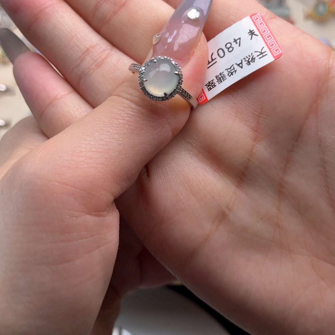 翡翠戒指银S925镶嵌668888