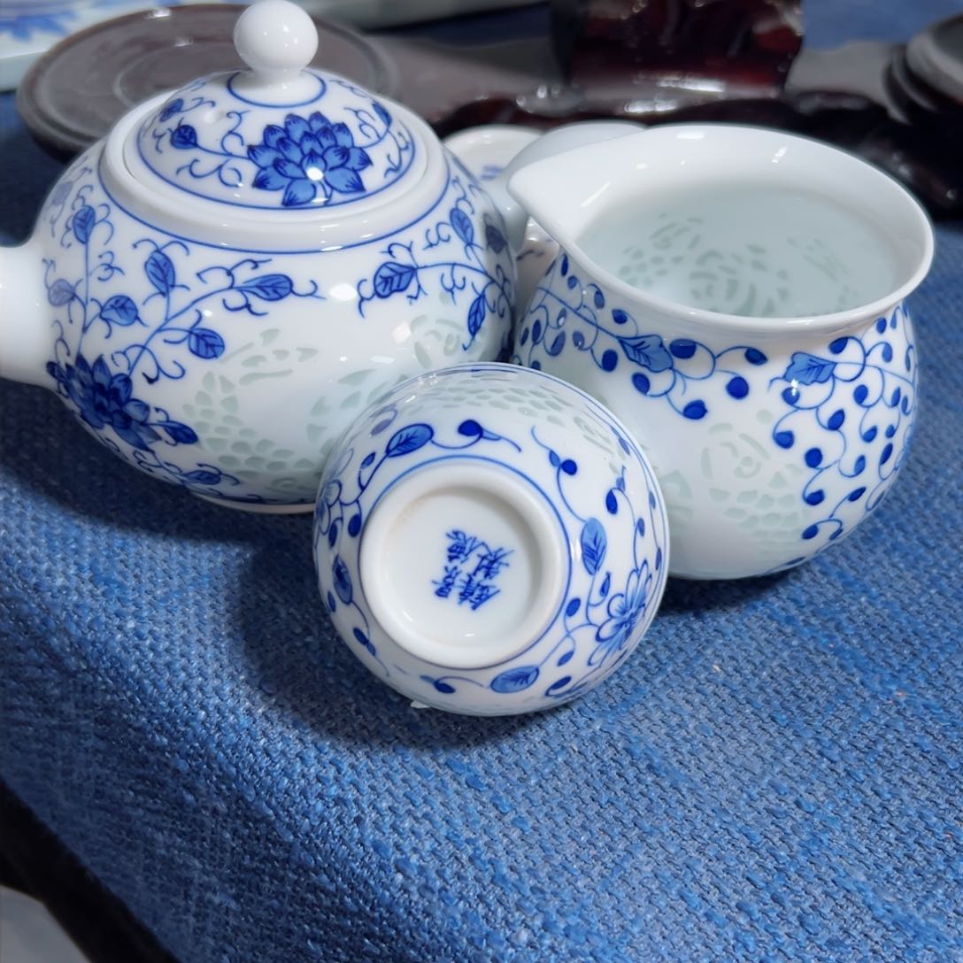 碗手绘年年有鱼茶具一套加礼盒