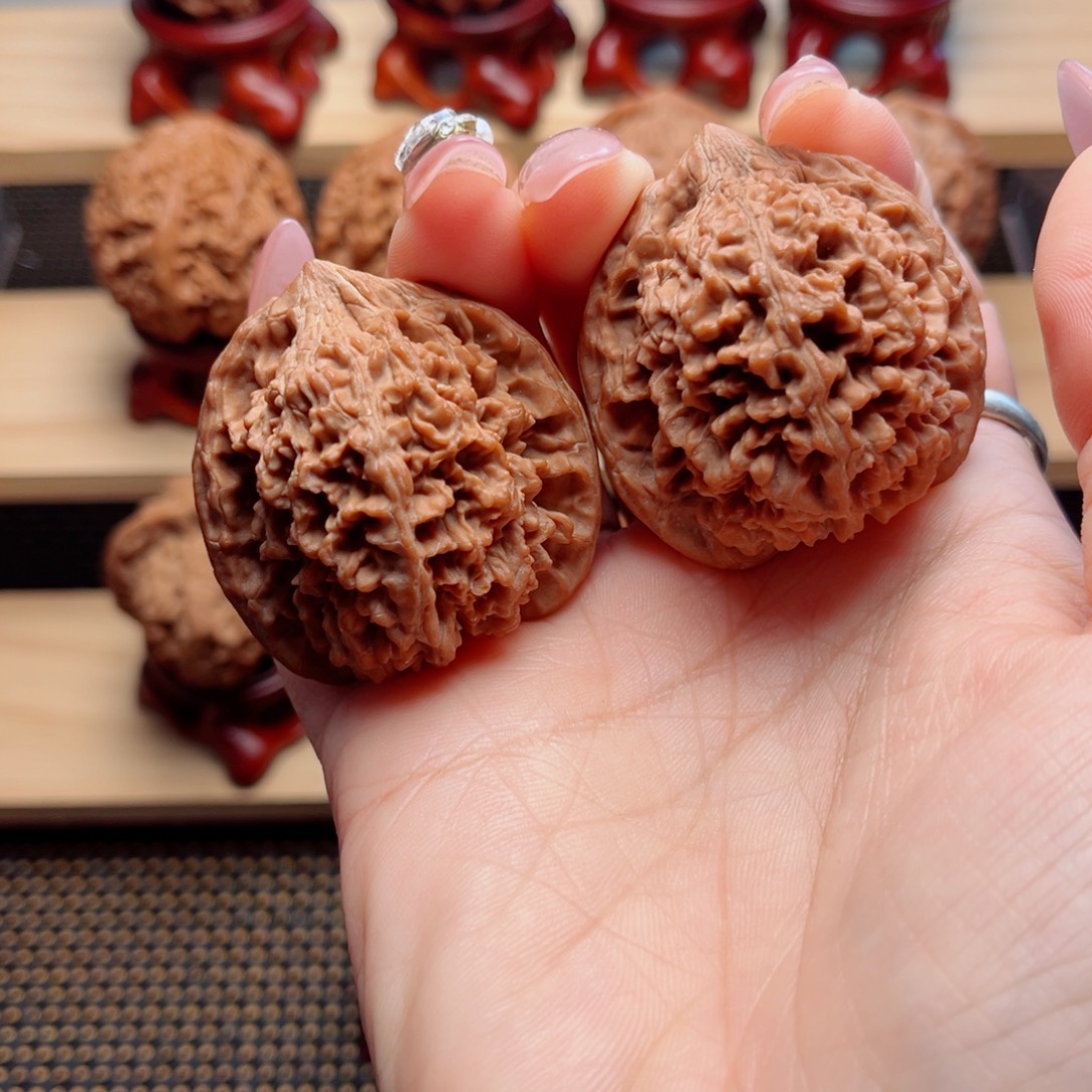 文玩核桃吊坠满天星