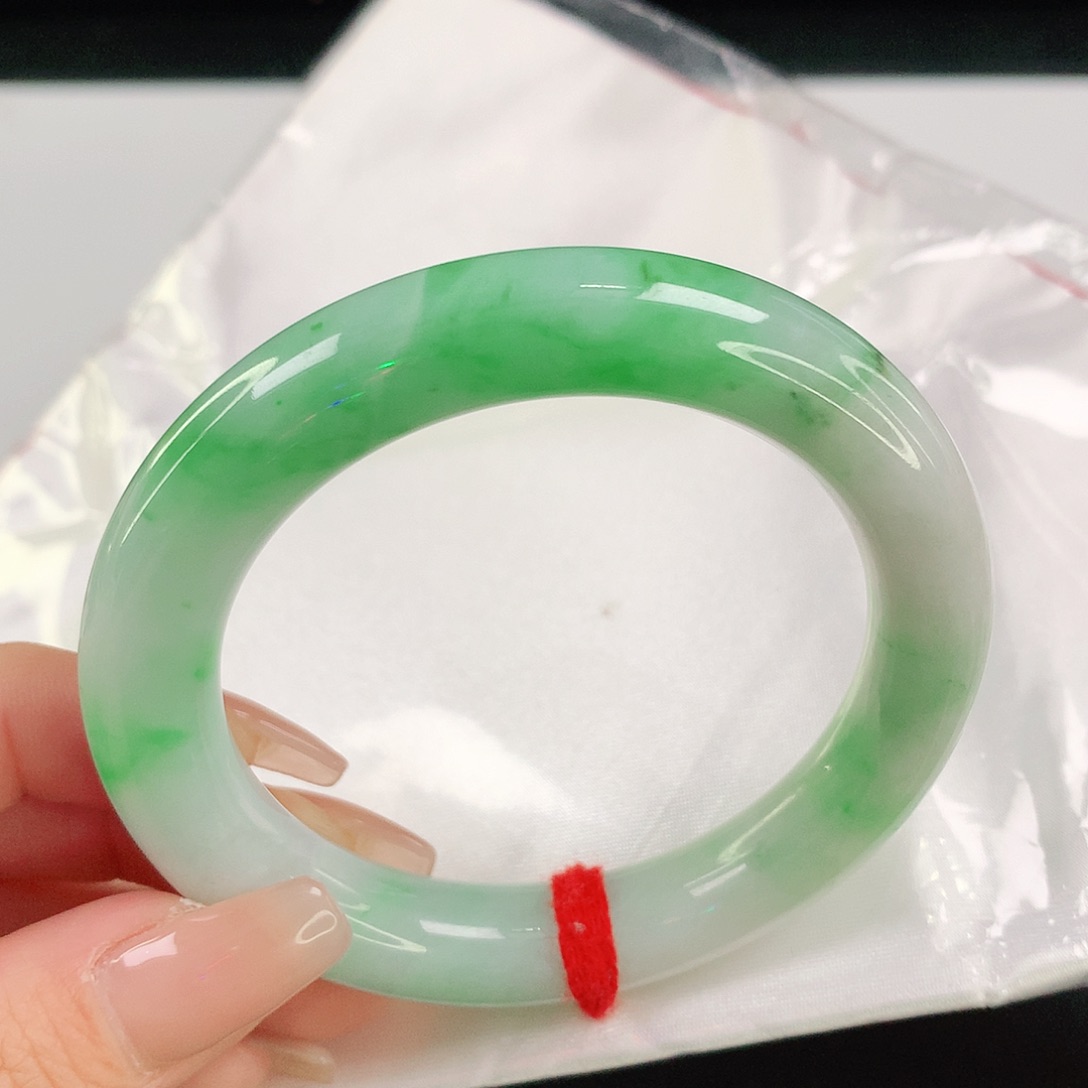 翡翠手镯未镶嵌161翡翠