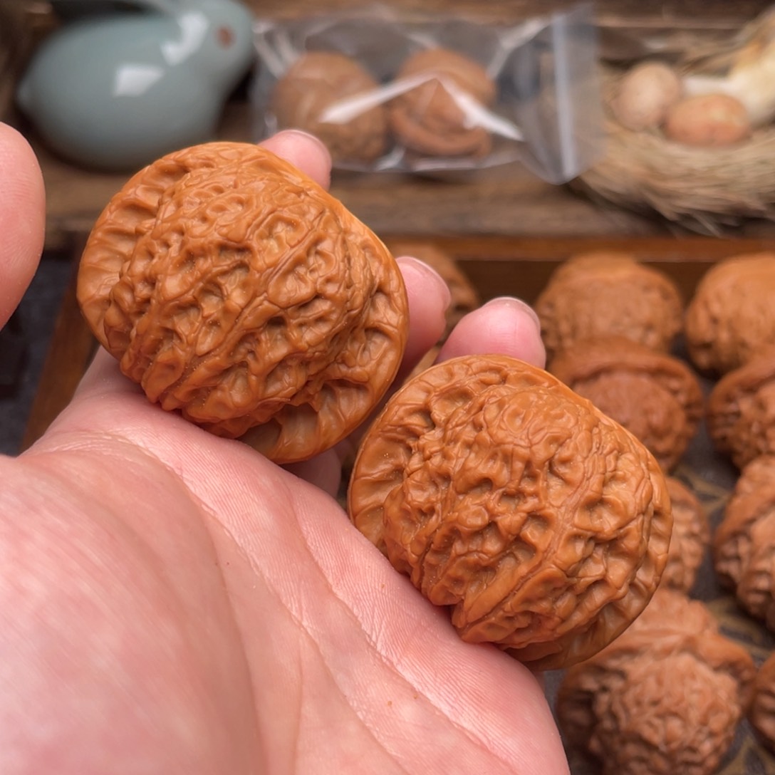 文玩核桃把件G18号车43血麒麟