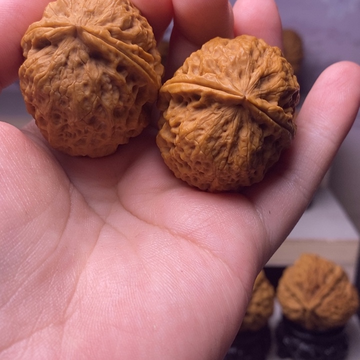 桃核把件蚂蚁纹绣球40尺t 2