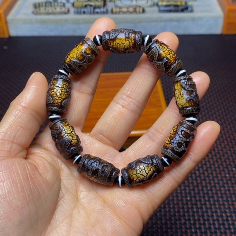【闪购商品】玛瑙/玉髓手链未镶嵌神**客