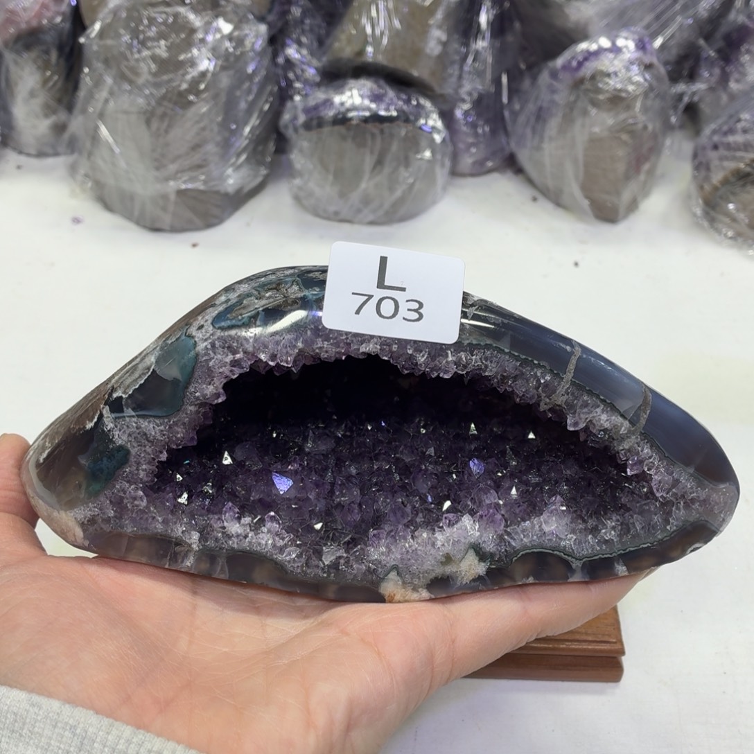 未镶嵌摆件水晶天然紫水晶