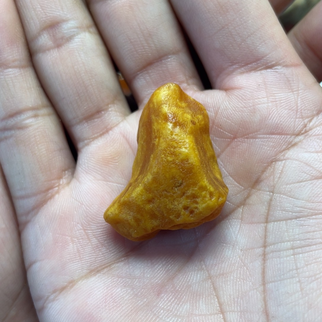 琥珀未镶嵌裸石蜜蜡订制随型吊坠