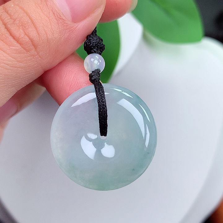 颈饰未镶嵌翡翠平安扣 24.7x5.8mm