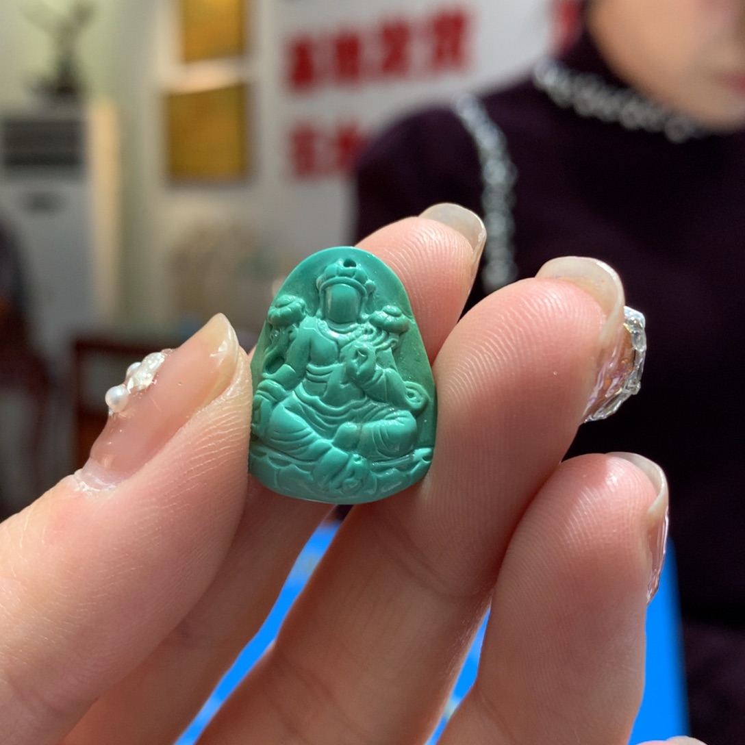 绿松石配饰未镶嵌